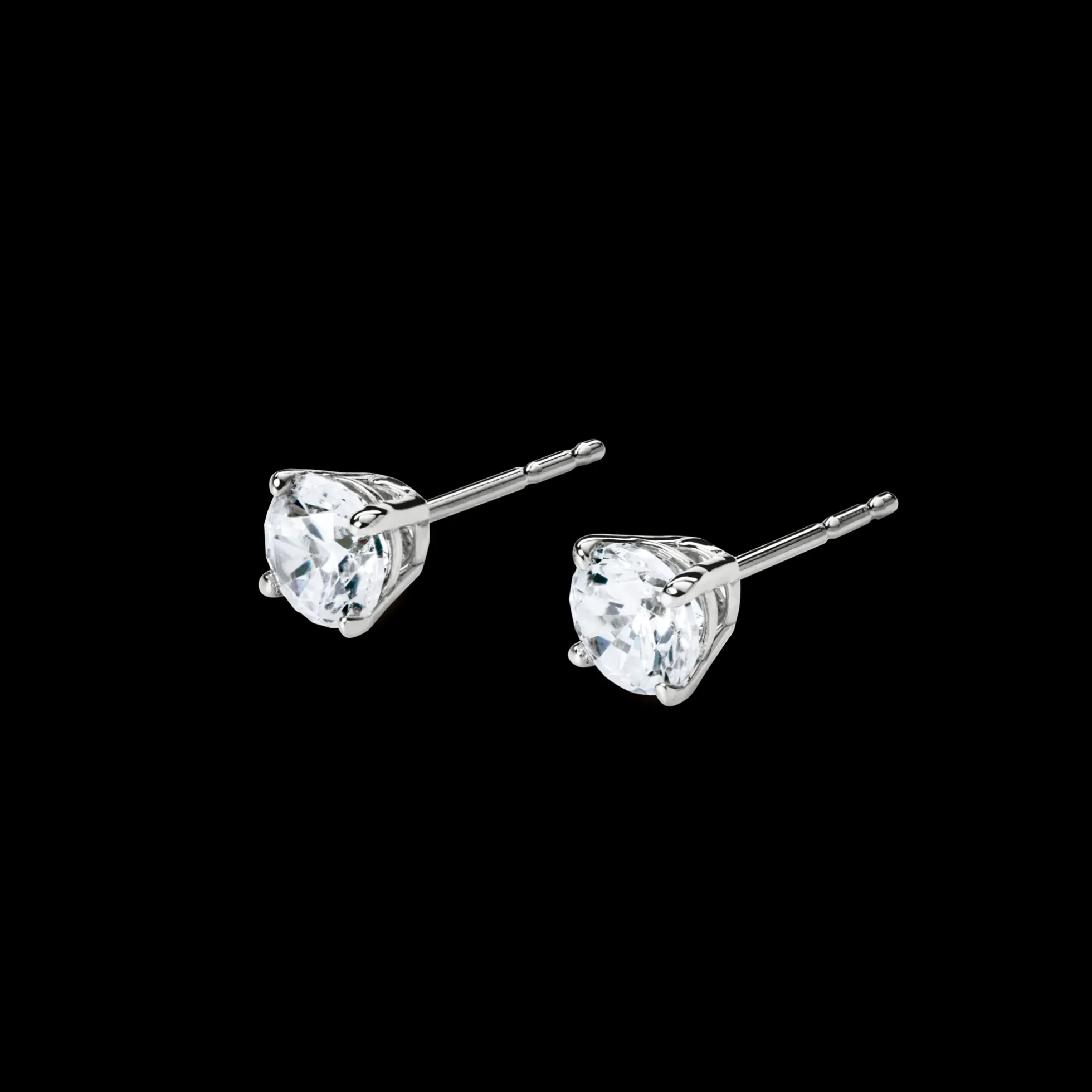 1 Carat Round Diamond Studs