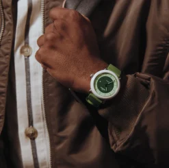 Detrola Watch